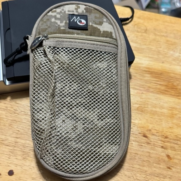 Merangue Geometry Drafting Tool Kit – 9pc Math Set w/ Compass, Rulers & Case - Picture 6 of 13